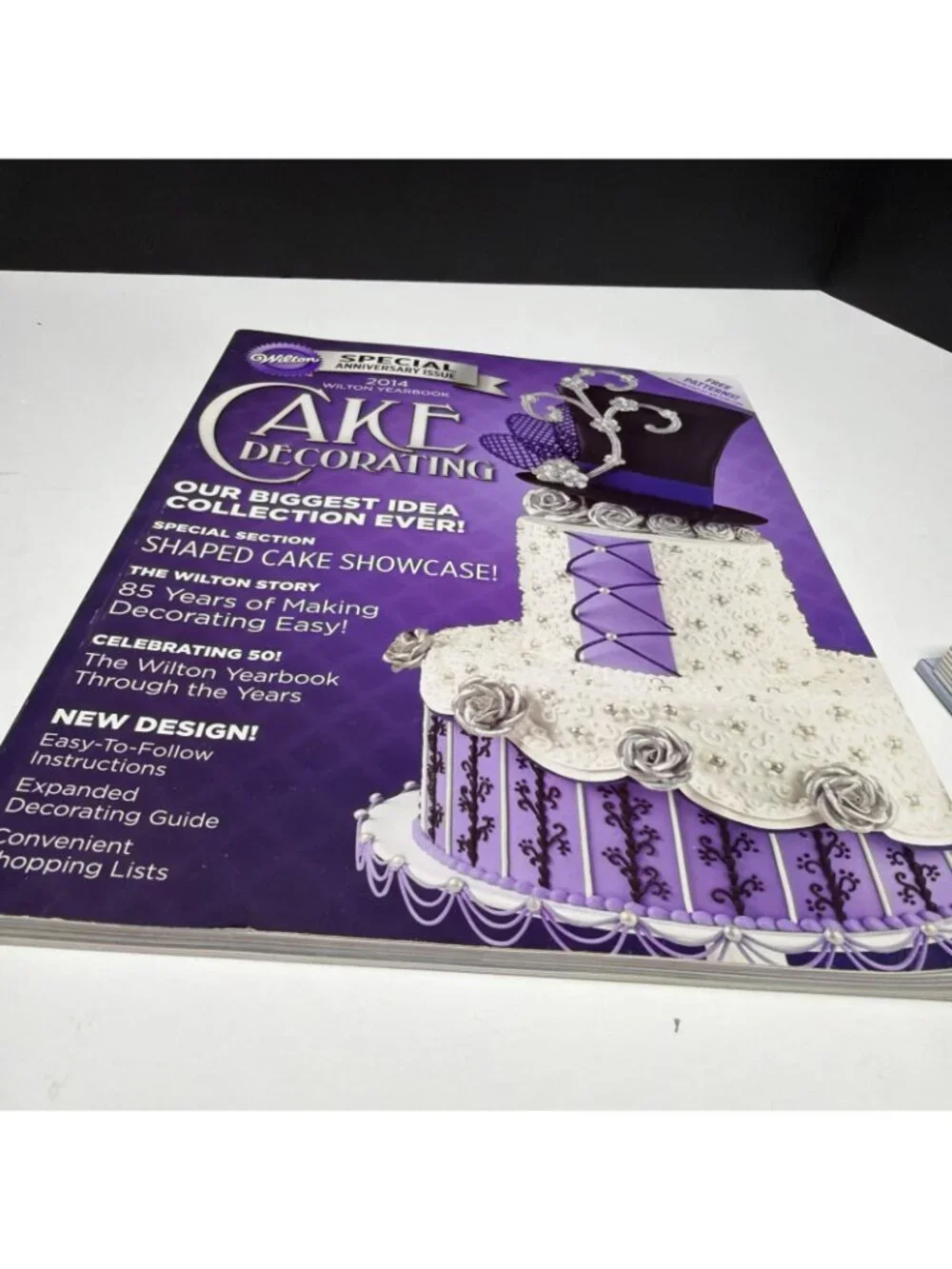 Lot of 3 Cake Decorating Books - Sugar Roses, Wilton Yearbook, Novelty Cakes